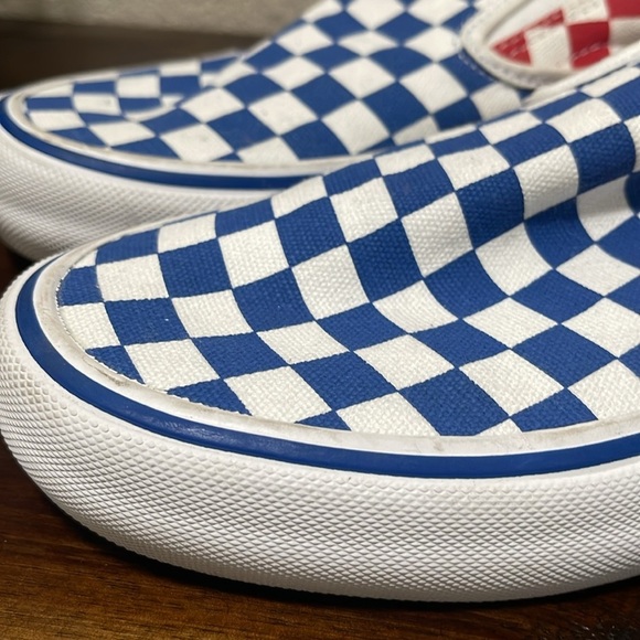 Vans Off The Wall checked Checkerboard Slip-On sneakers red blue white Mens 7.5 - Picture 9 of 16